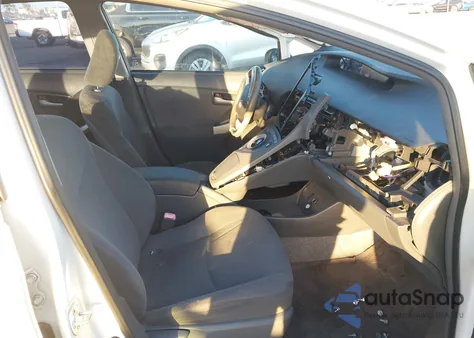 2011 Toyota Prius Two from USA, damaged, VIN JTDKN3DU2B5323321